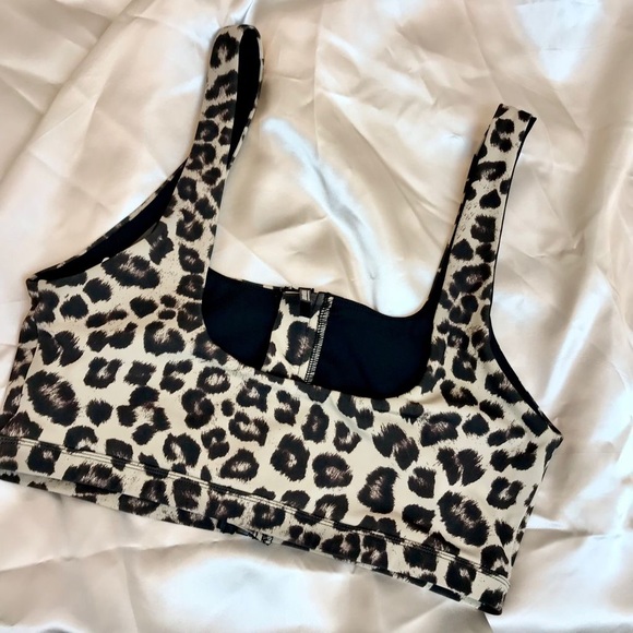 Good American Leopard cheetah sports bra top 2 - Picture 2 of 5